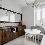 2 Bedroom On Deribasovskaya Str. Appartamento Odessa