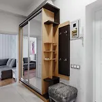 2 Bedroom On Deribasovskaya Str. Appartamento