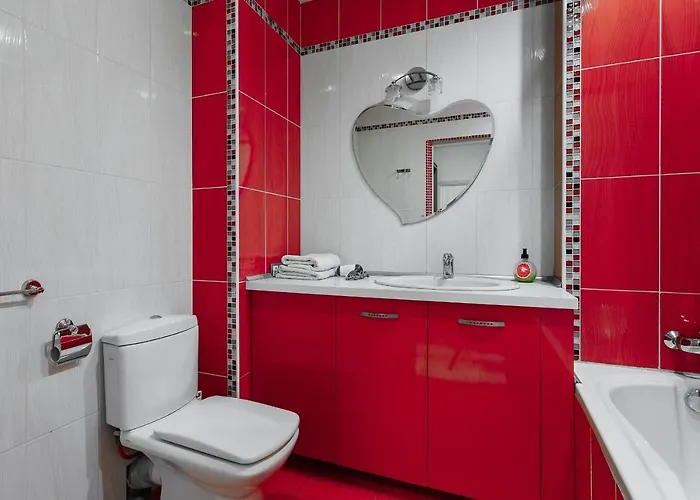 2 Bedroom On Deribasovskaya Str.