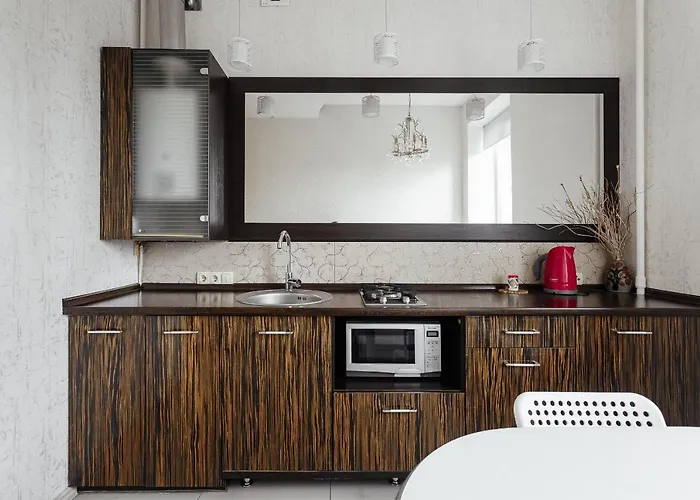 2 Bedroom On Deribasovskaya Str. *