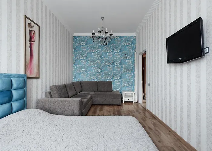 2 Bedroom On Deribasovskaya Str. Odessza