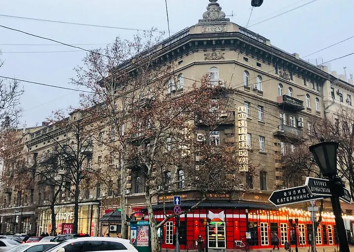 Apartman 2 Bedroom On Deribasovskaya Str. *