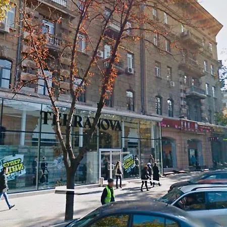 2 Bedroom On Deribasovskaya Str. * Odesa